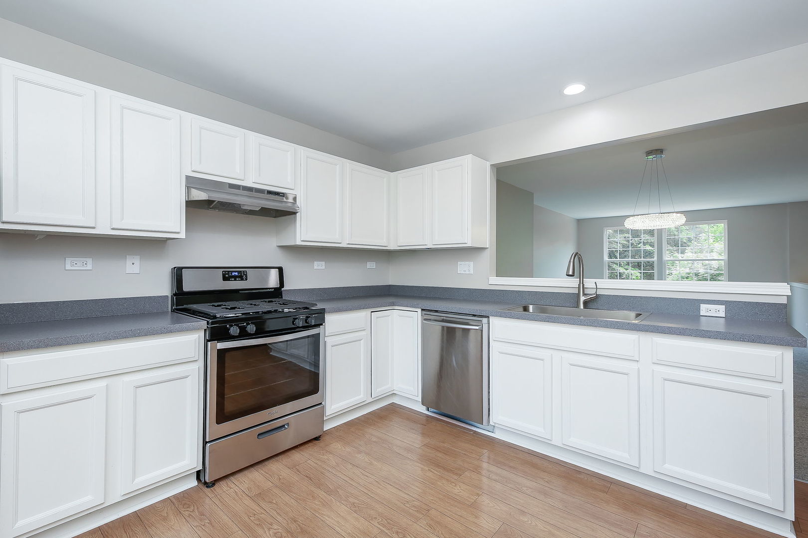 635 Conservatory Lane Unit: 635