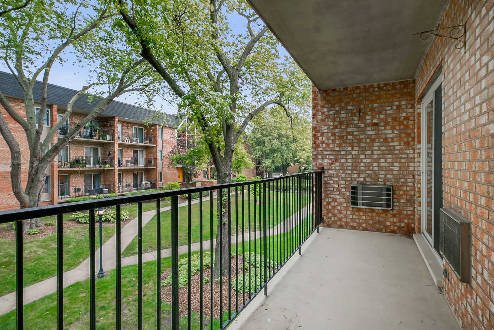 1001 N Mill Street Unit: 211