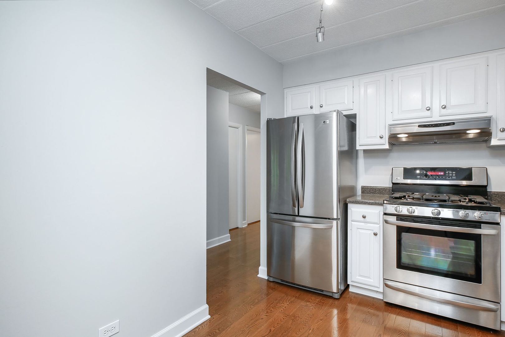 1001 N Mill Street Unit: 211