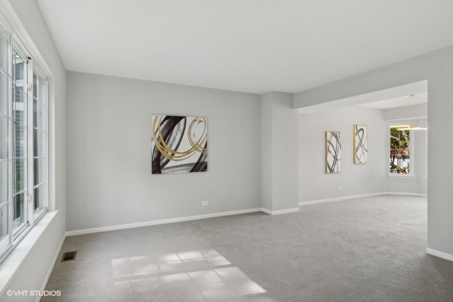 1759 NAPOLEON Drive
