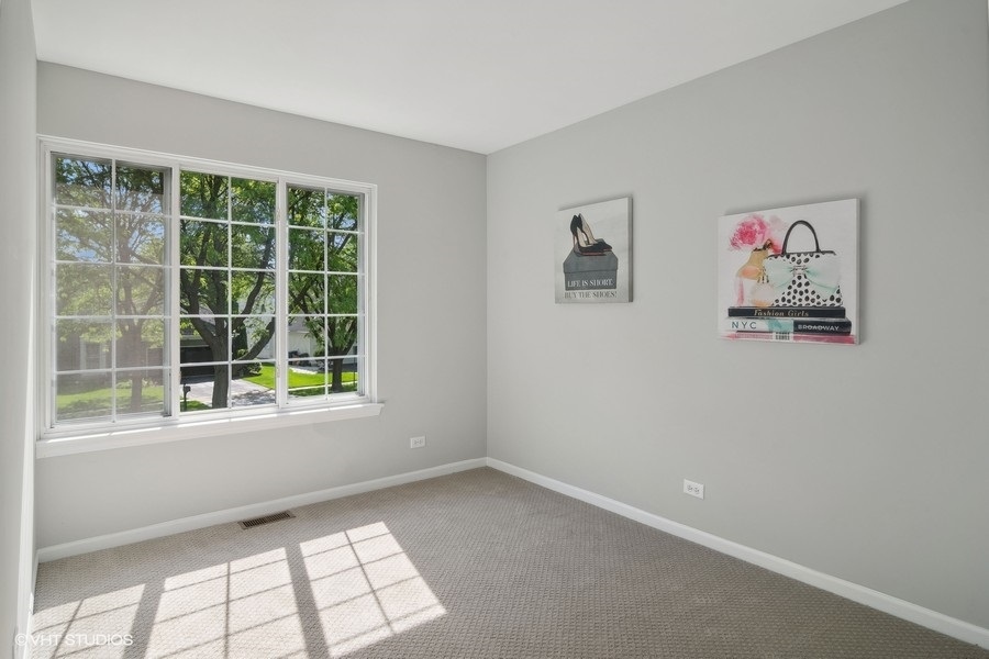 1759 NAPOLEON Drive