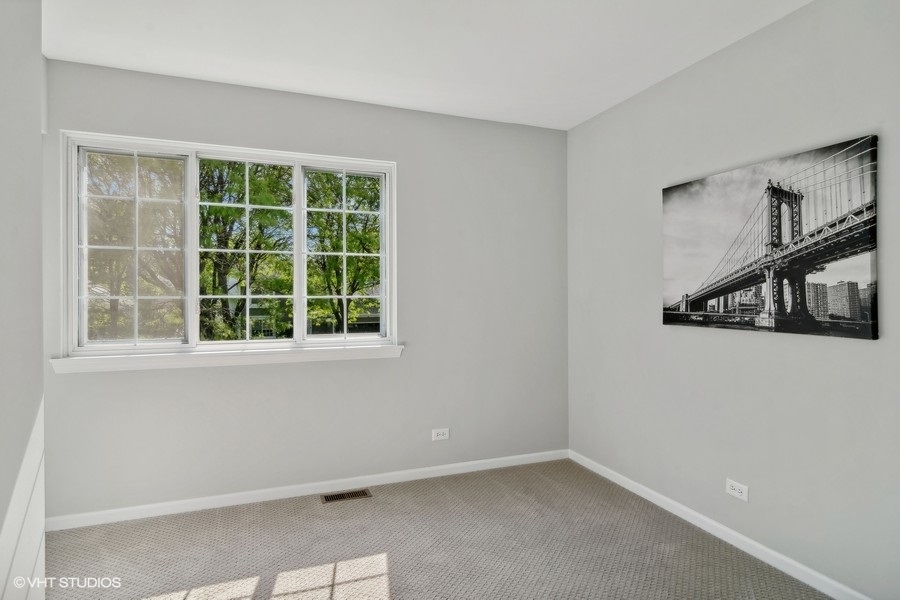 1759 NAPOLEON Drive