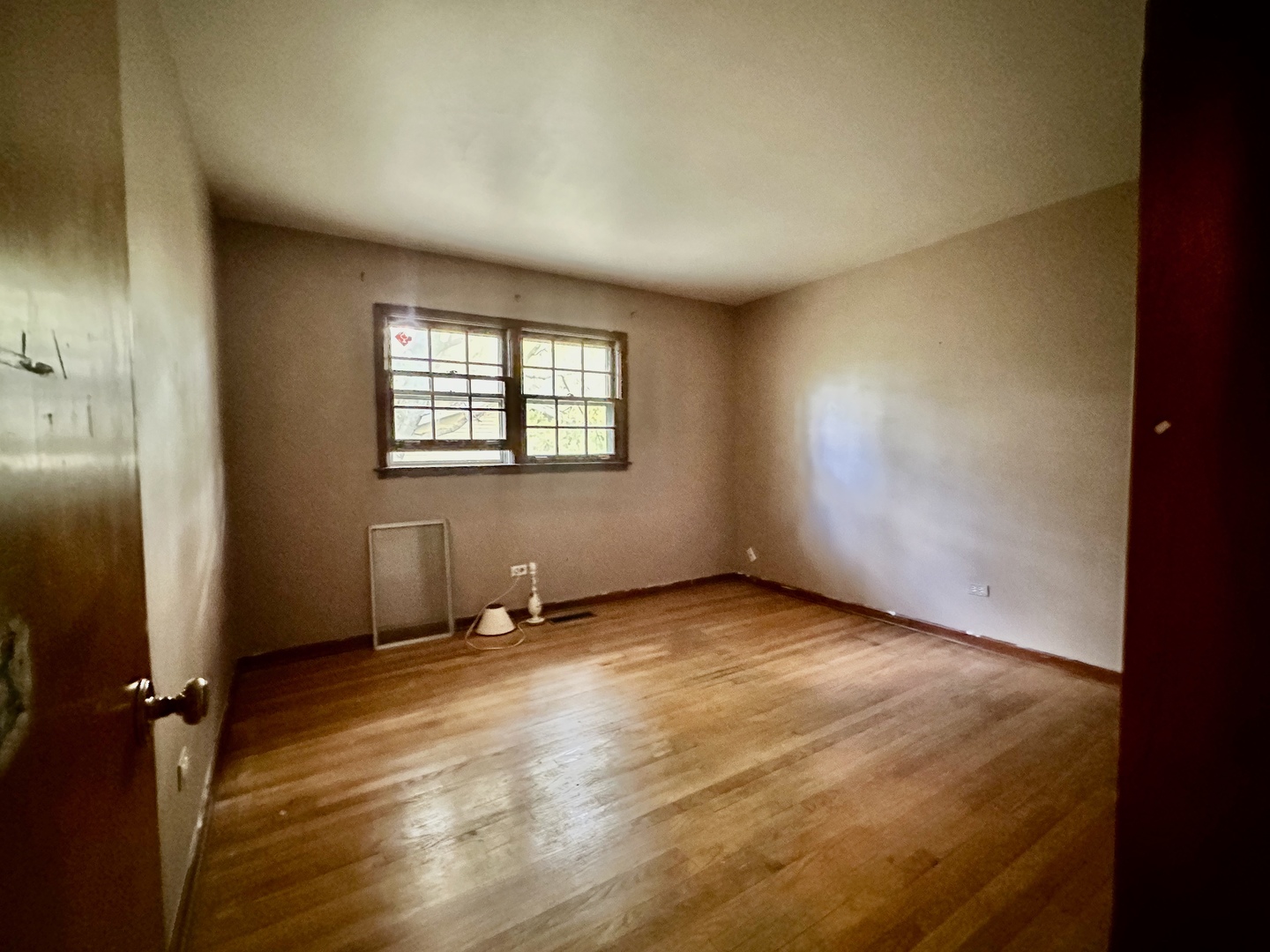 116 Waxwing Avenue
