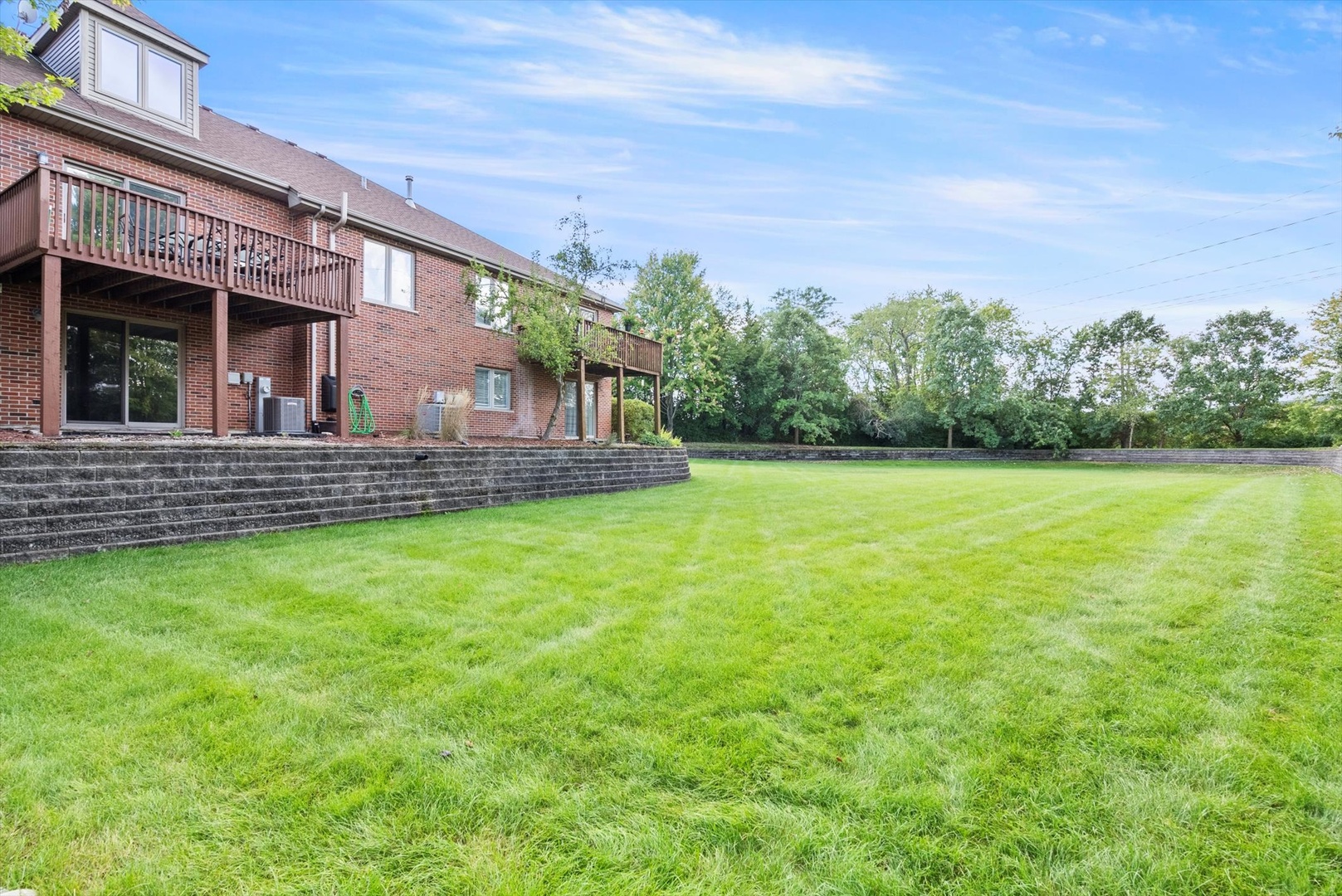 446 Meadows Edge Lane