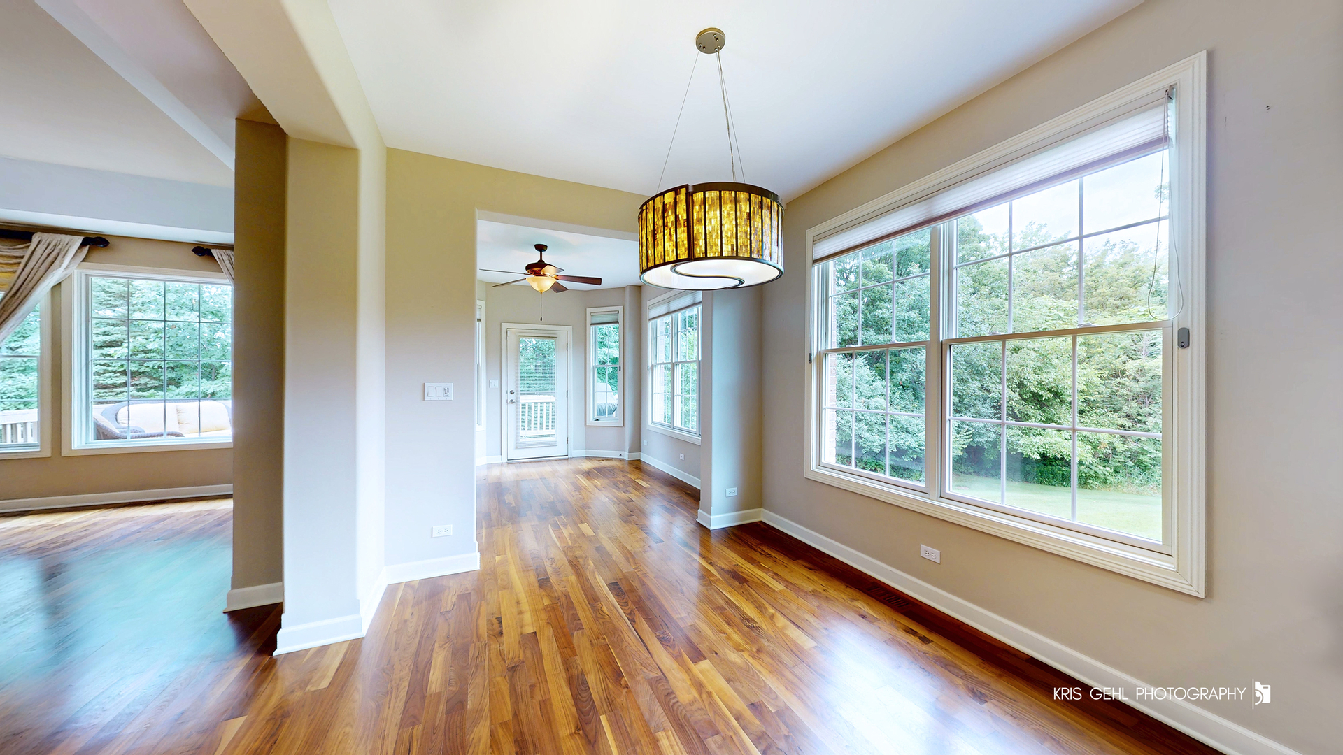 835 Woodglen Lane