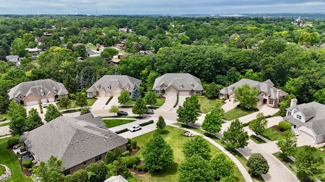 835 Woodglen Lane