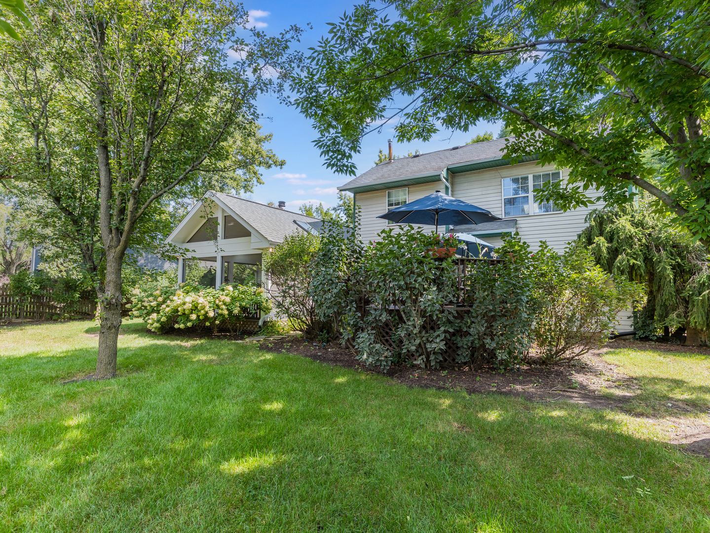 1437 Pinetree Drive