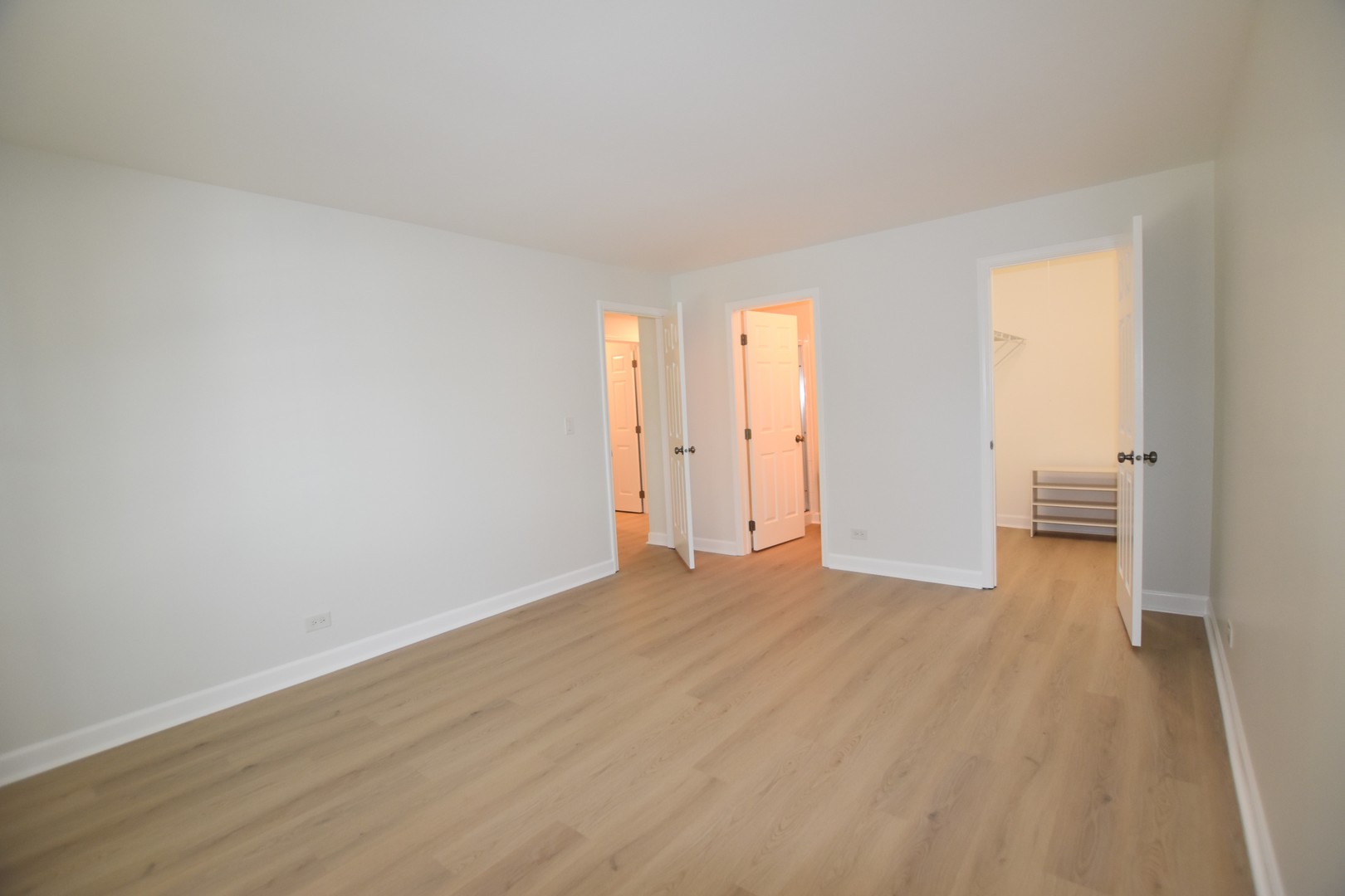 43 Glencoe Court Unit: 202B