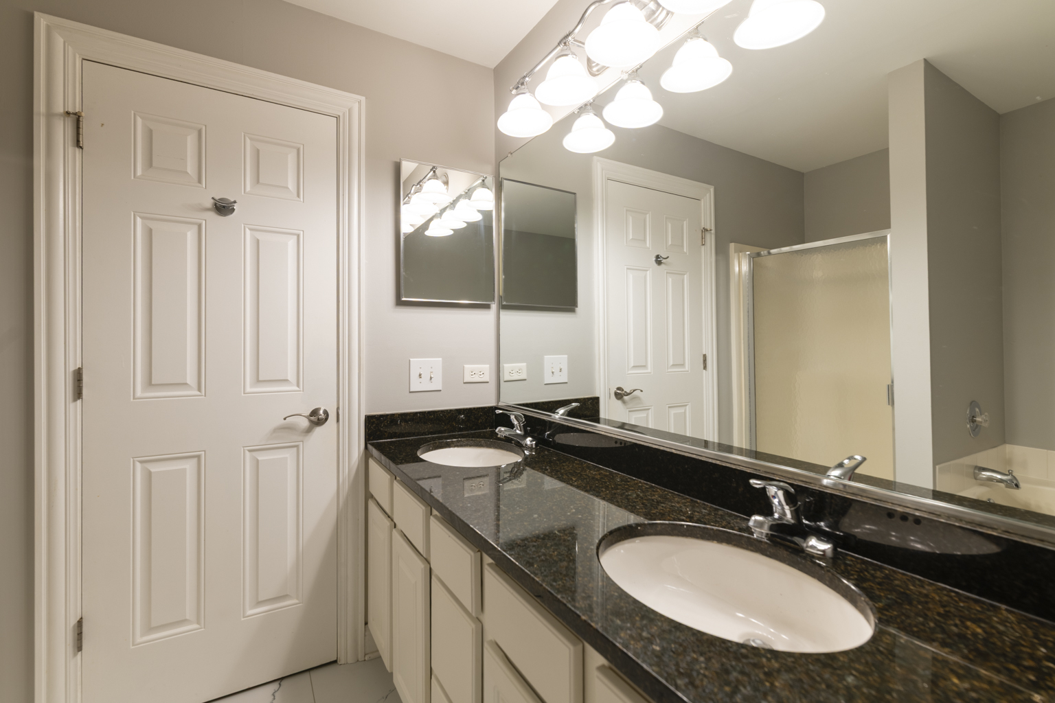 43 Foxcroft Road Unit: 43-127