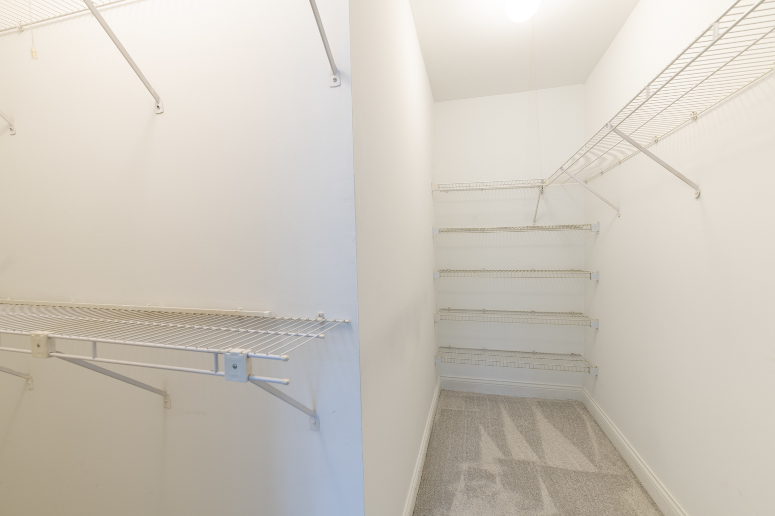 43 Foxcroft Road Unit: 43-127