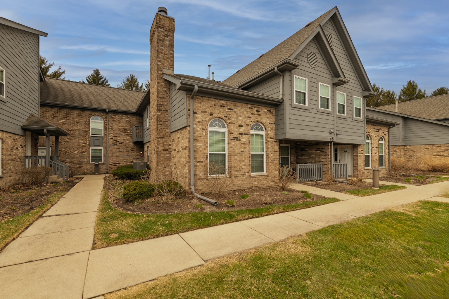 43 Foxcroft Road Unit: 43-127
