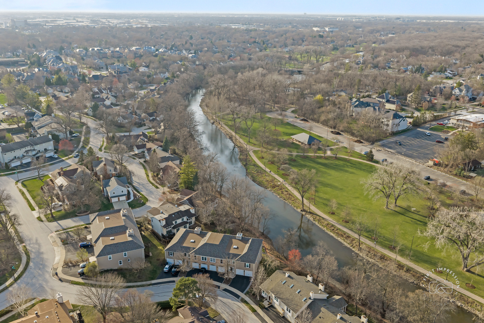 530 RIVER FRONT Circle Unit: 608