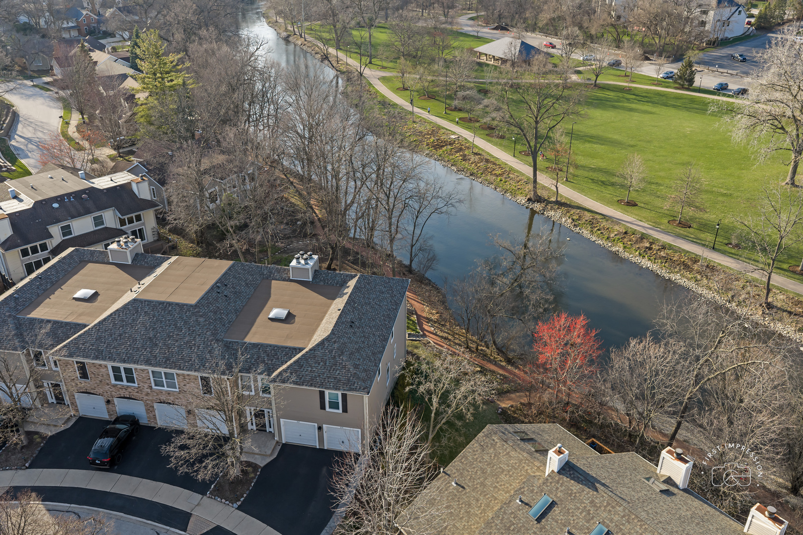 530 RIVER FRONT Circle Unit: 608