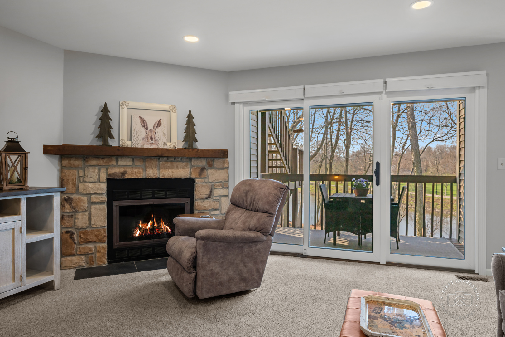 530 RIVER FRONT Circle Unit: 608
