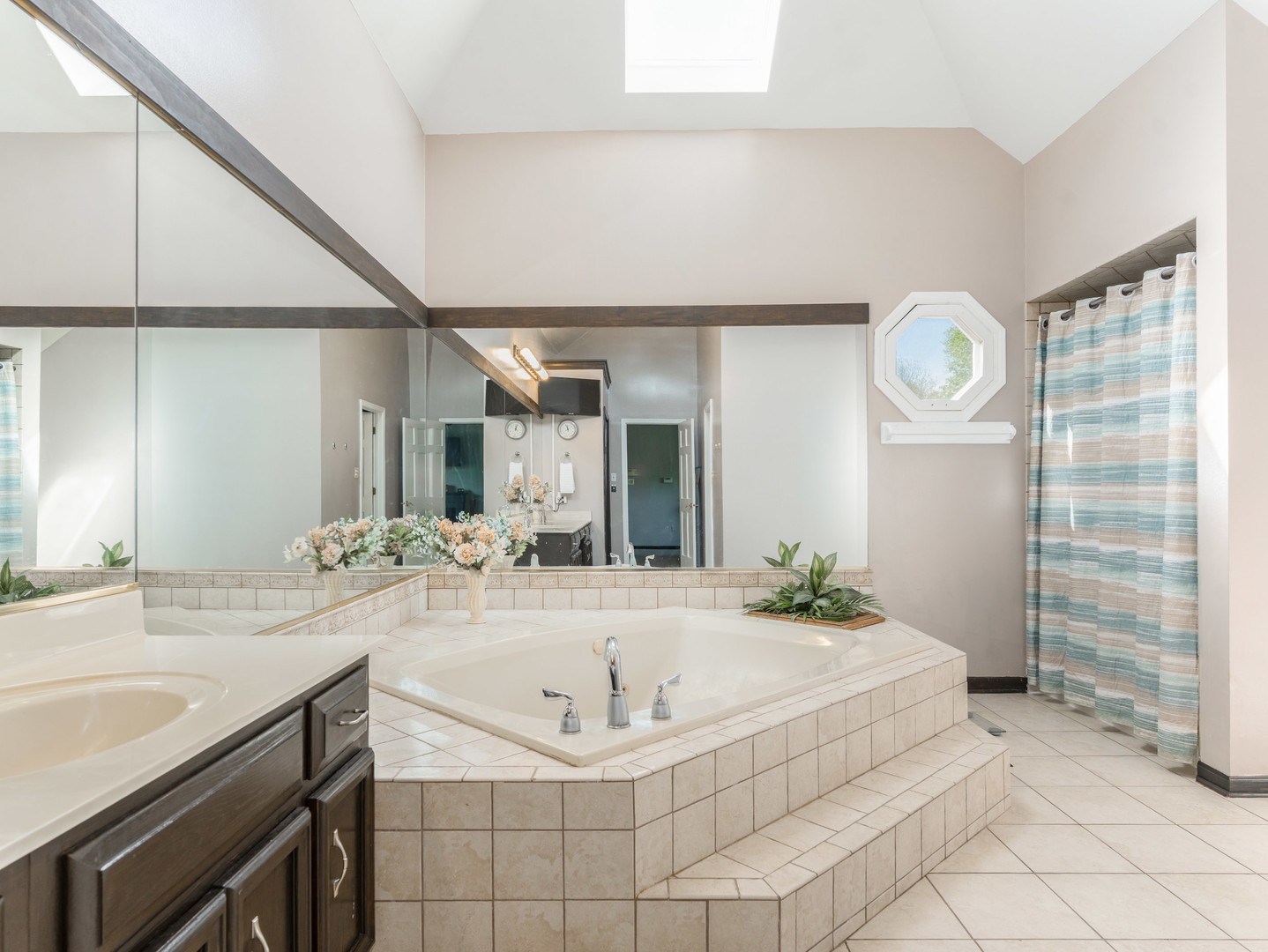 2731 Alyssa Drive