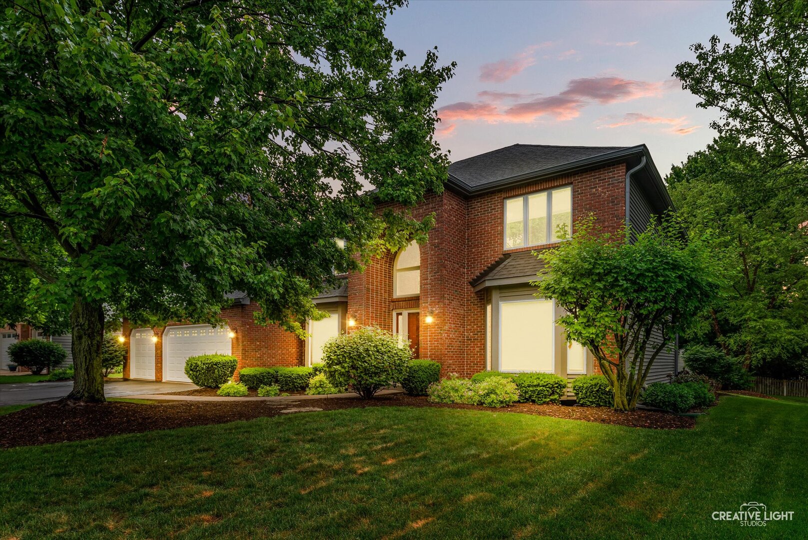 3816 Mandeville Lane