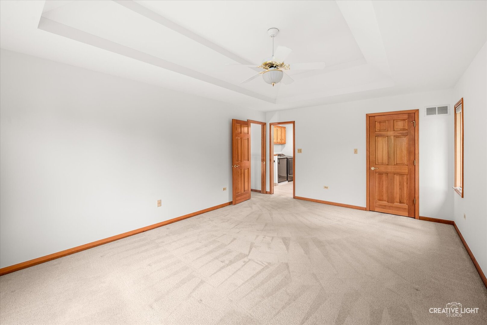 3816 Mandeville Lane