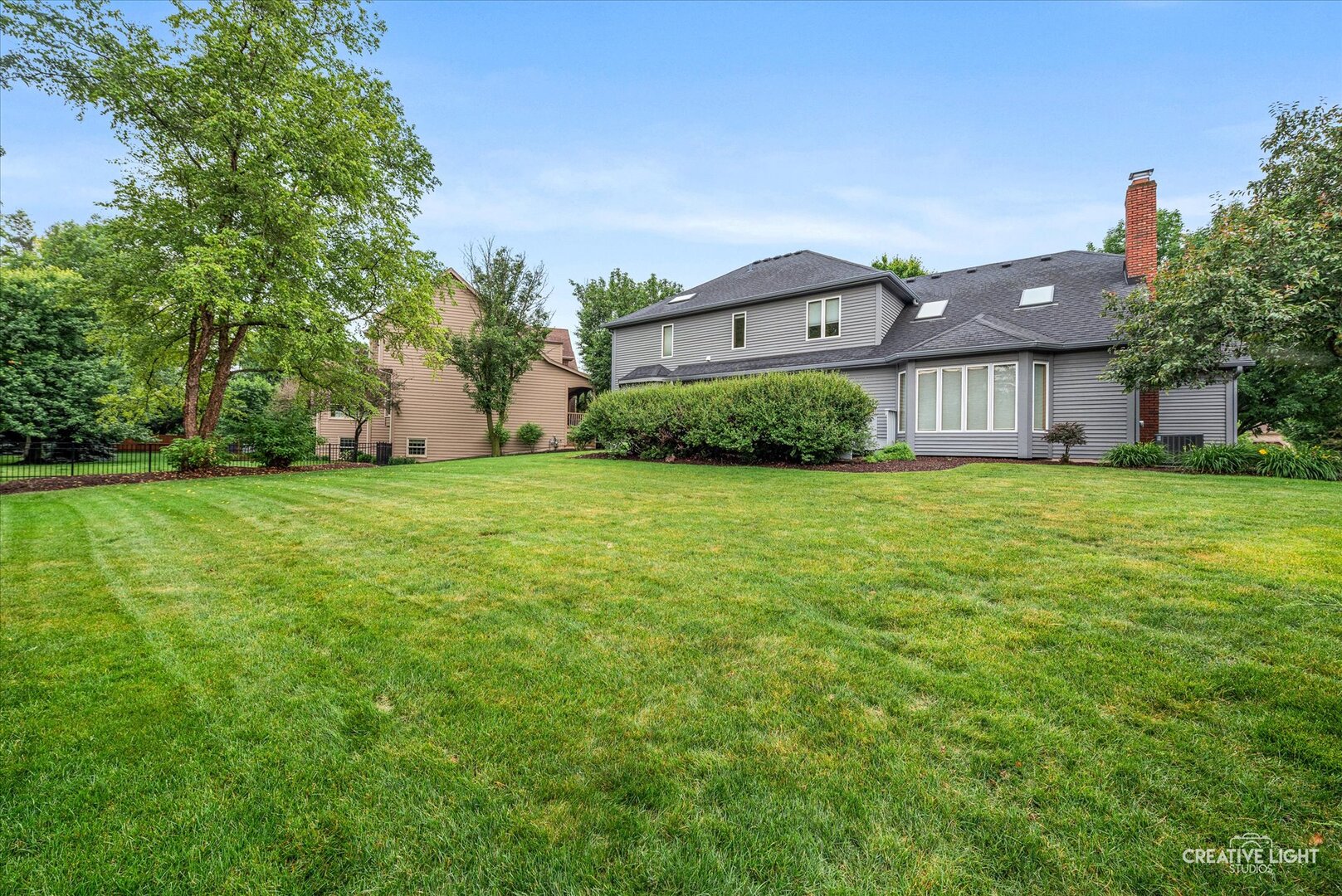 3816 Mandeville Lane