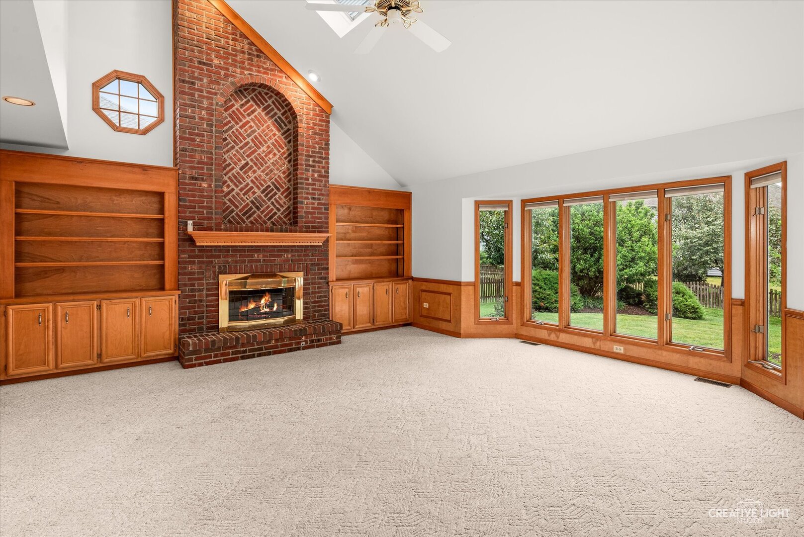 3816 Mandeville Lane