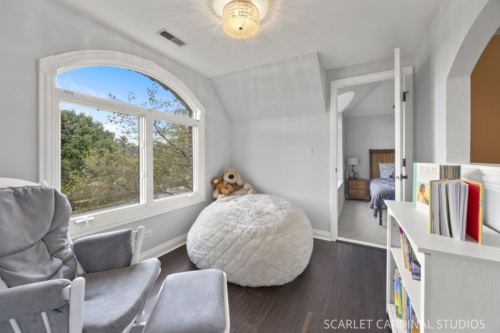 2275 Glouceston Lane