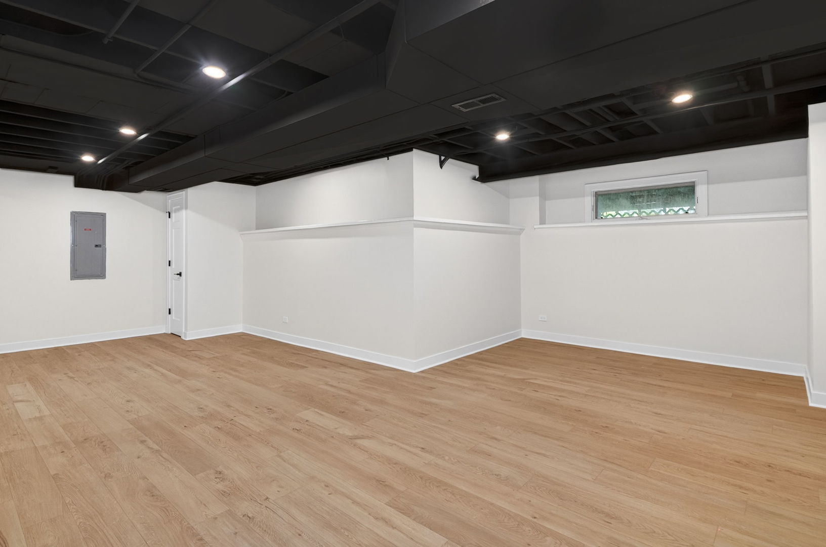 2604 Newport Drive