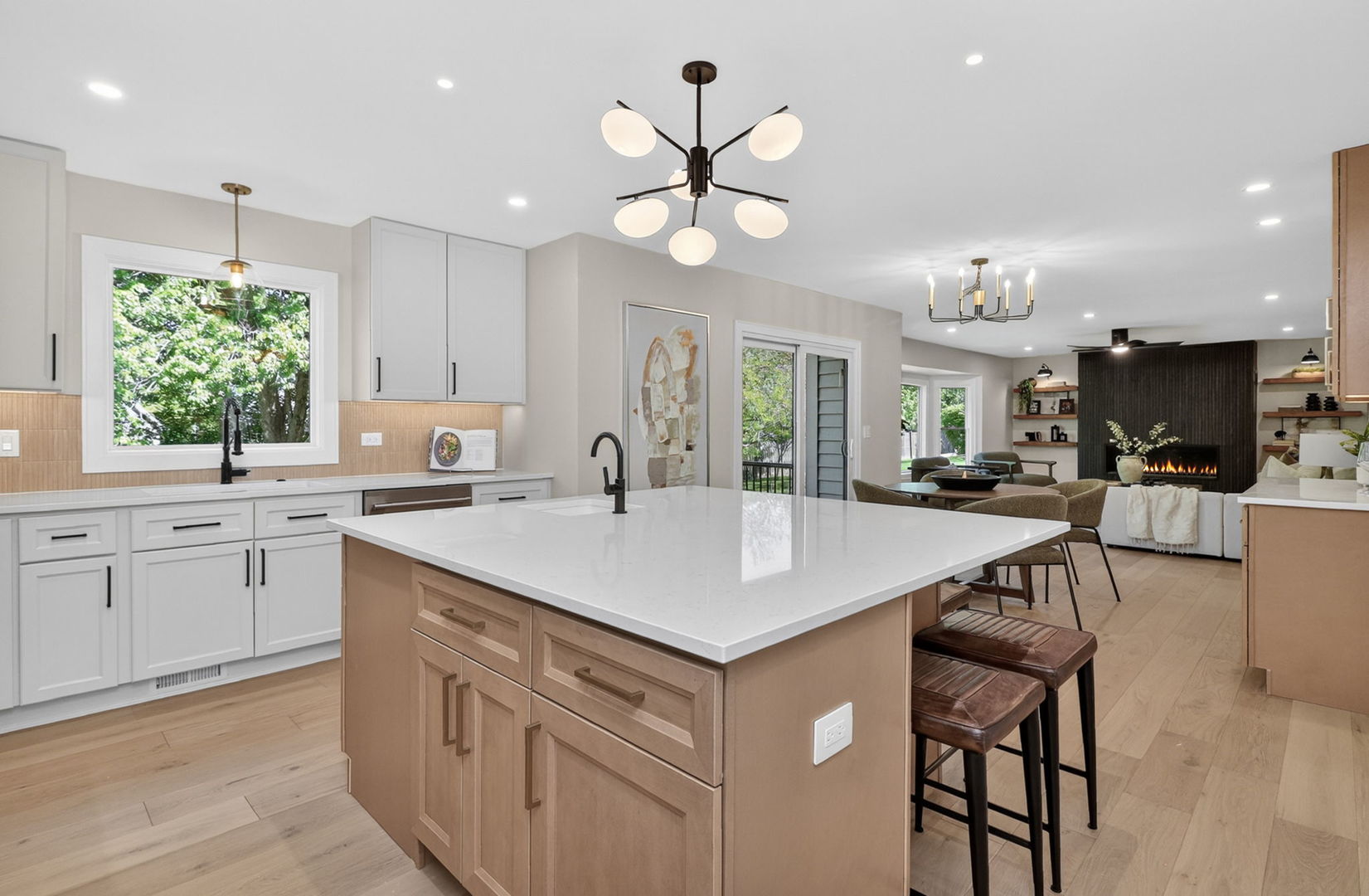 2604 Newport Drive