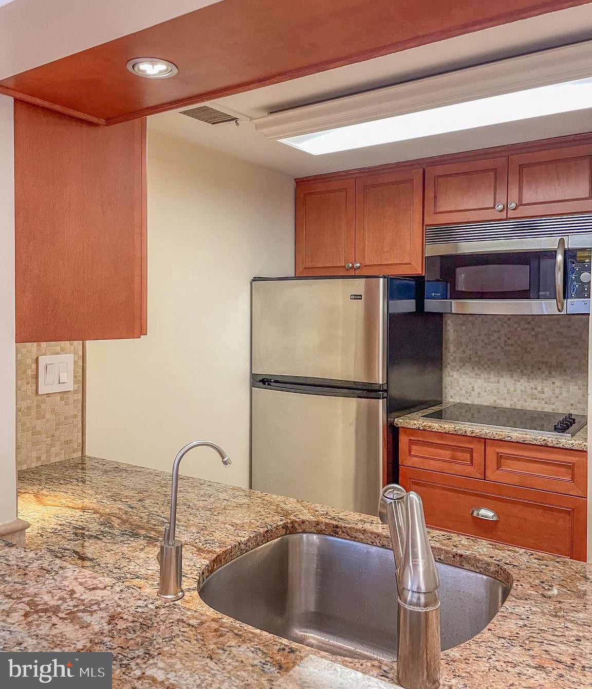 1080 WISCONSIN AVE NW #3019