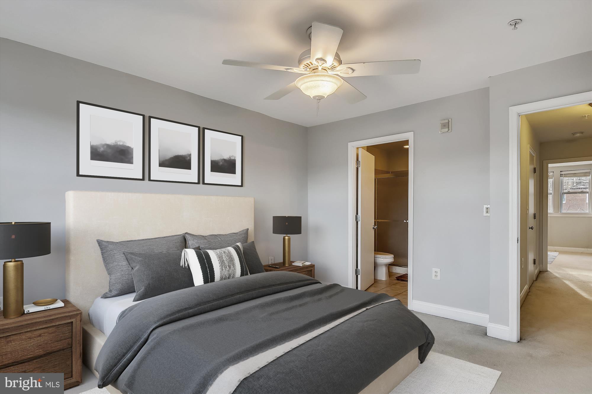 1633 N COLONIAL TER #402