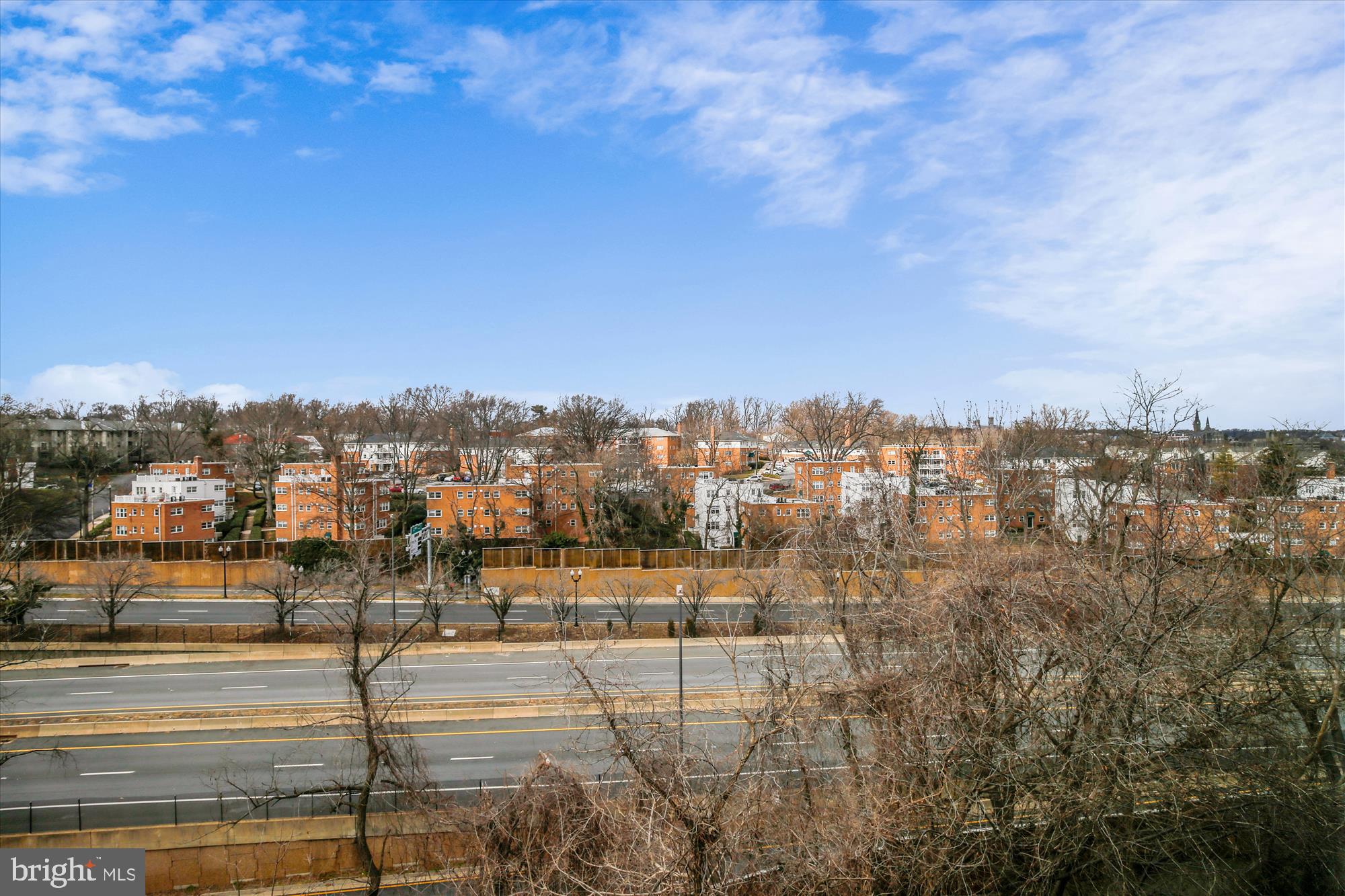 1633 N COLONIAL TER #402