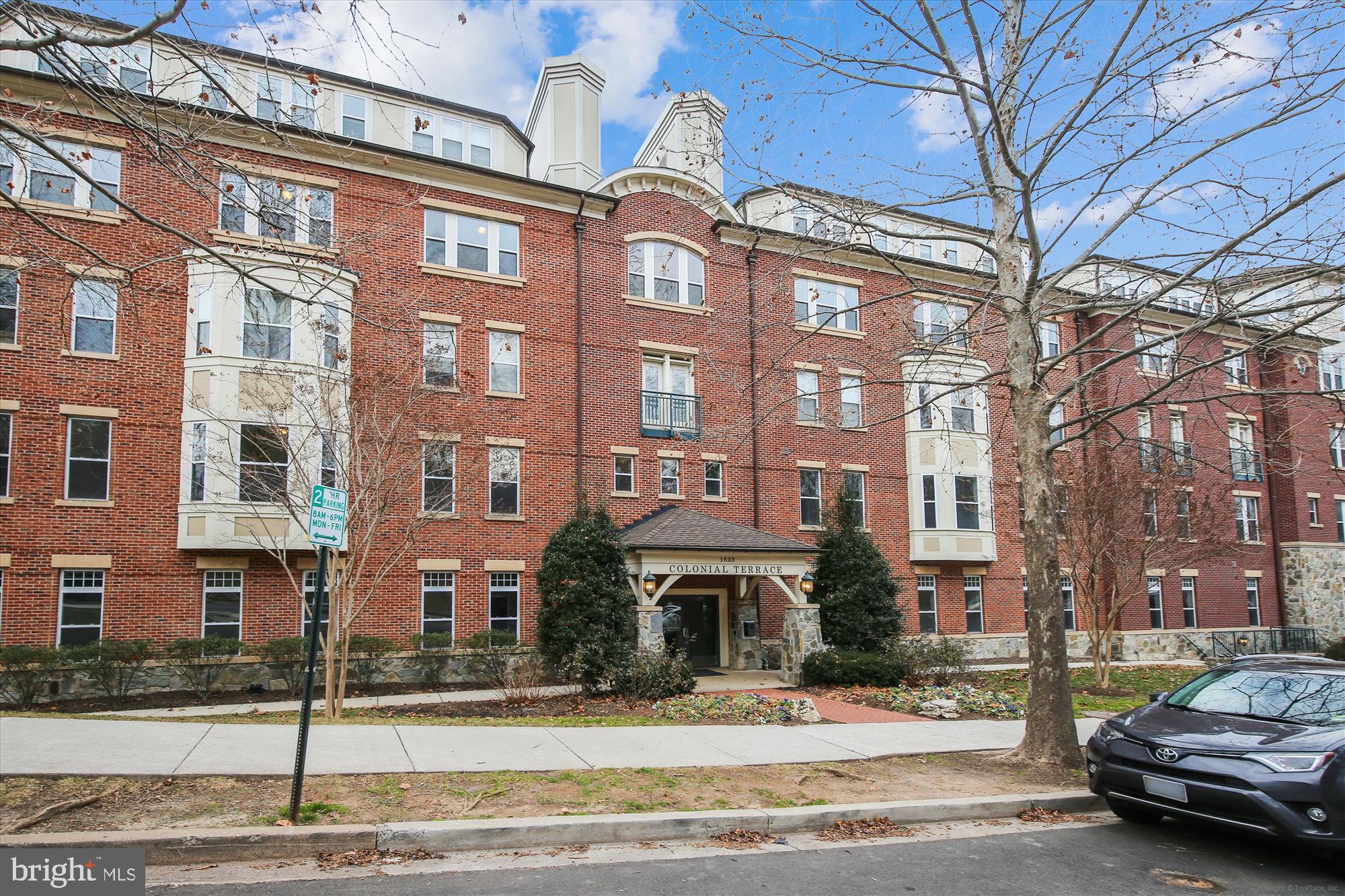 1633 N COLONIAL TER #402