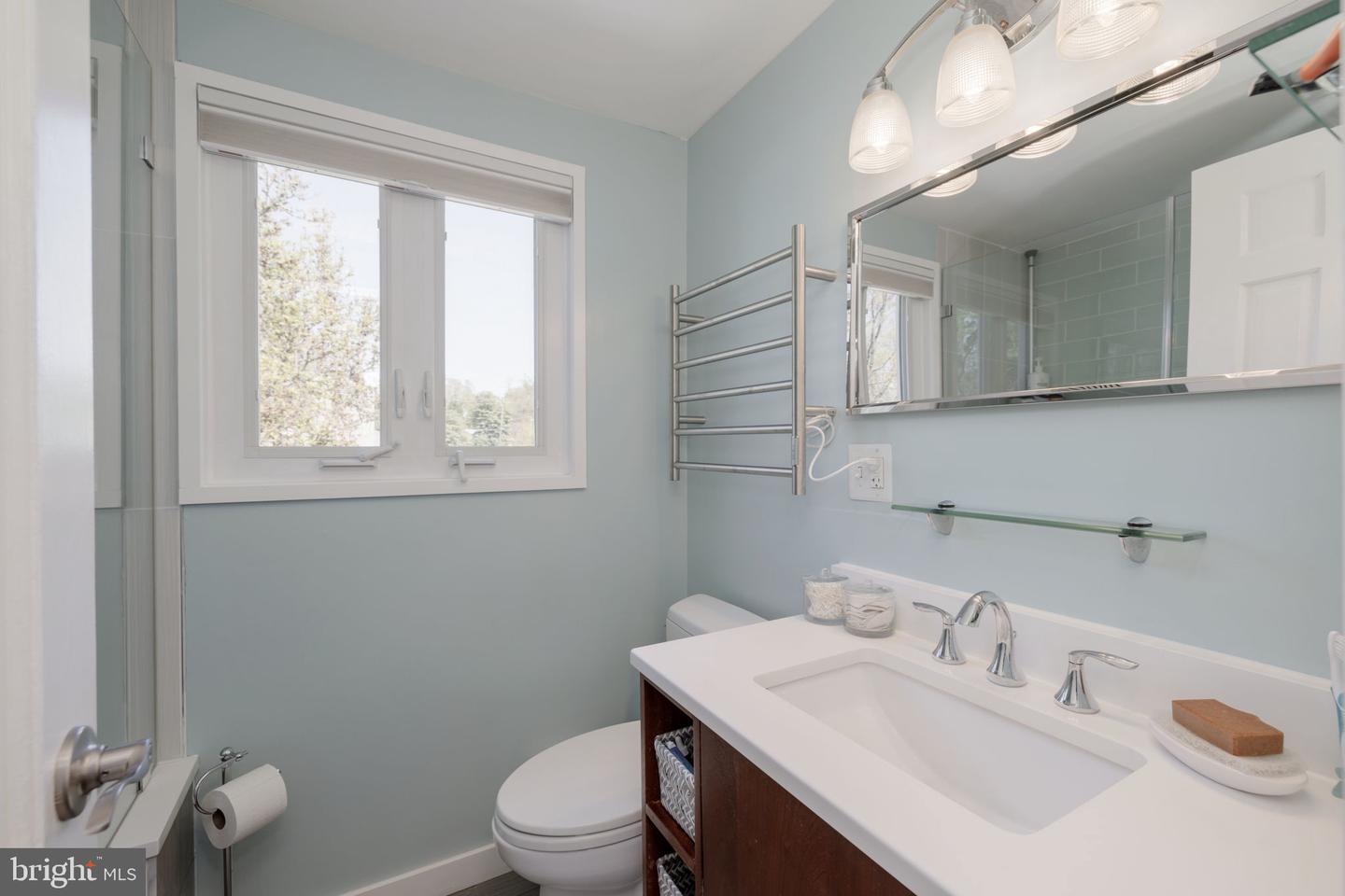 411 Skyhill Rd