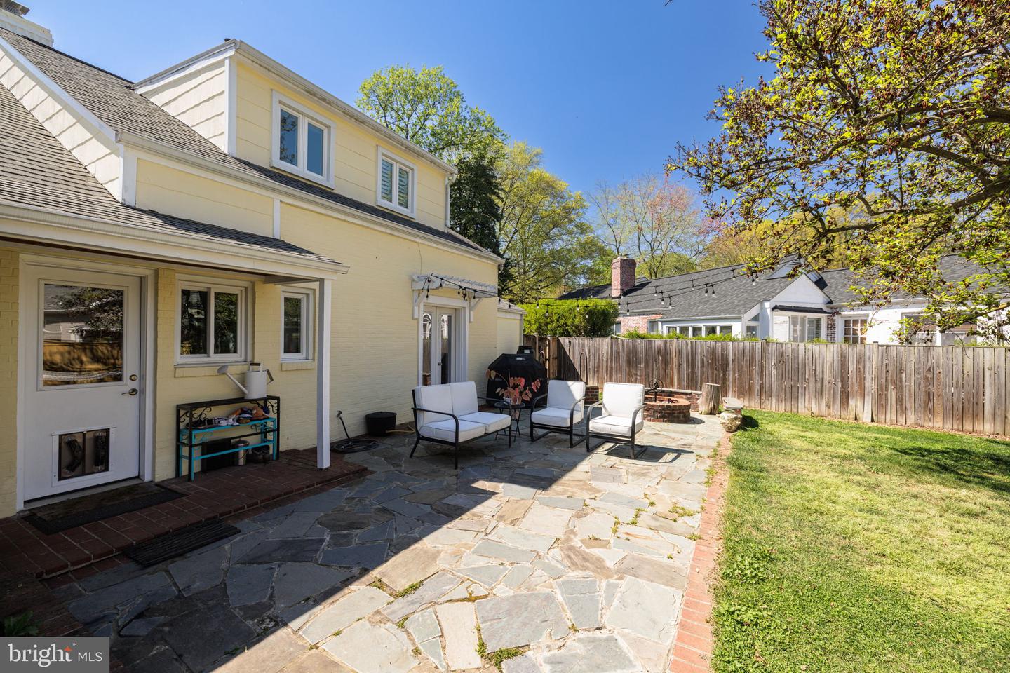 411 Skyhill Rd