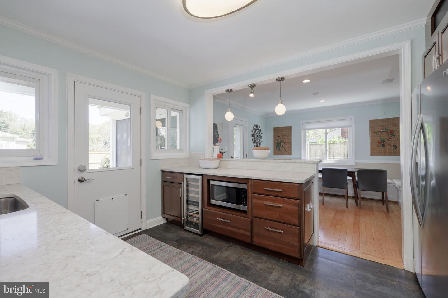 411 Skyhill Rd