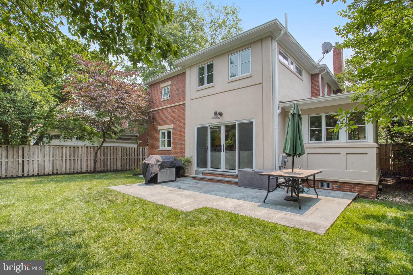 515 W Windsor Ave