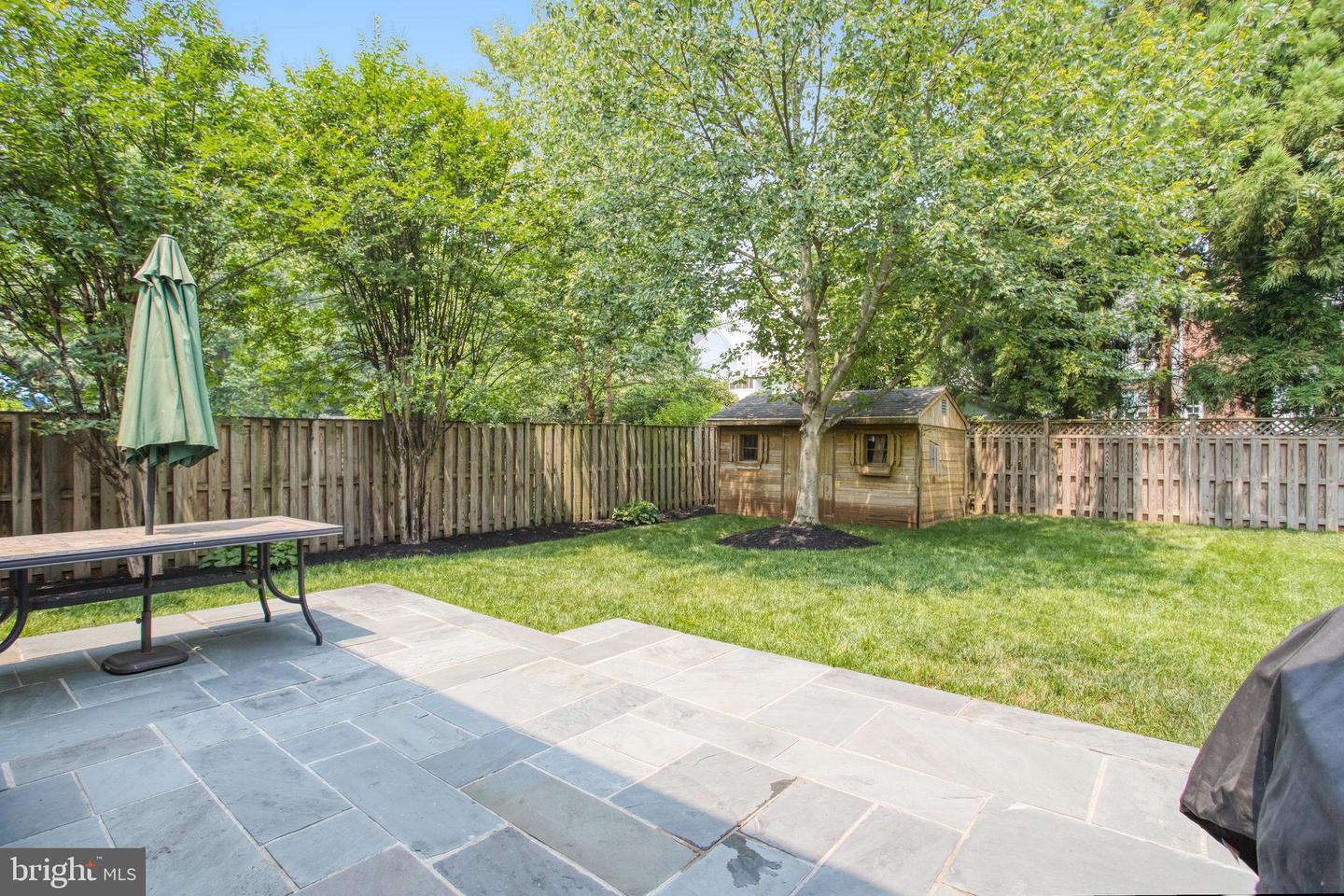 515 W Windsor Ave