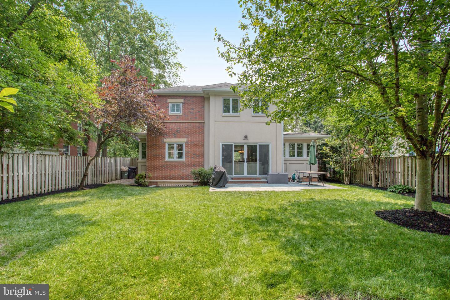 515 W Windsor Ave