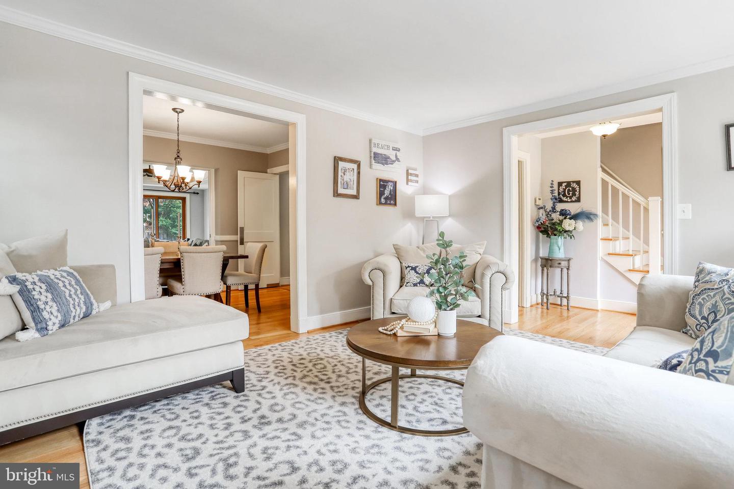 515 W Windsor Ave