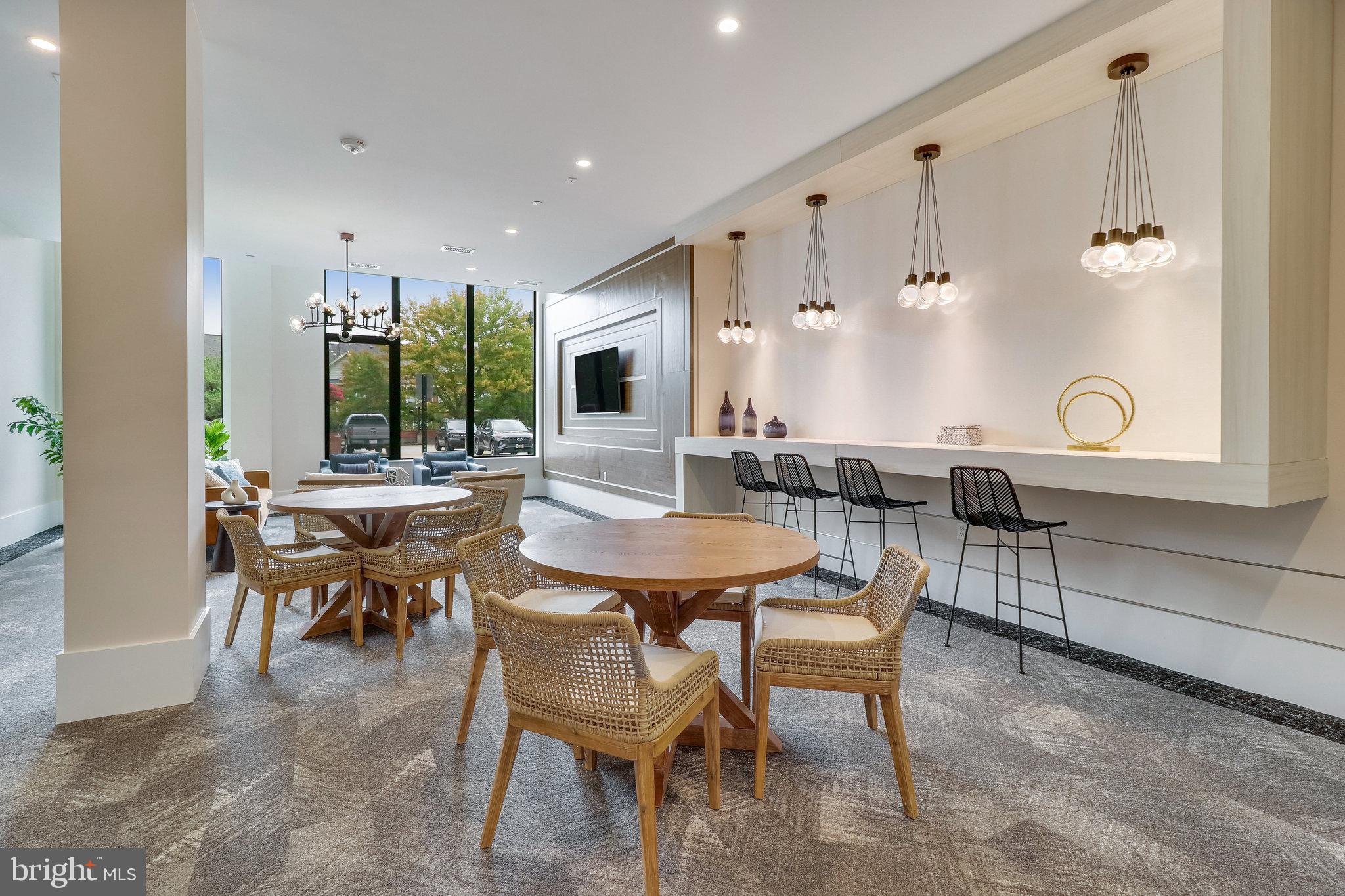 801 N Fairfax St #410