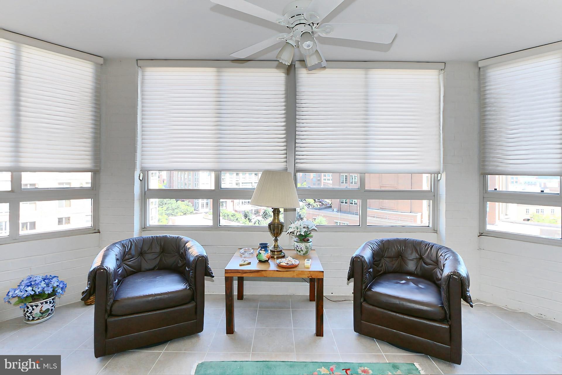 2181 Jamieson Ave #906