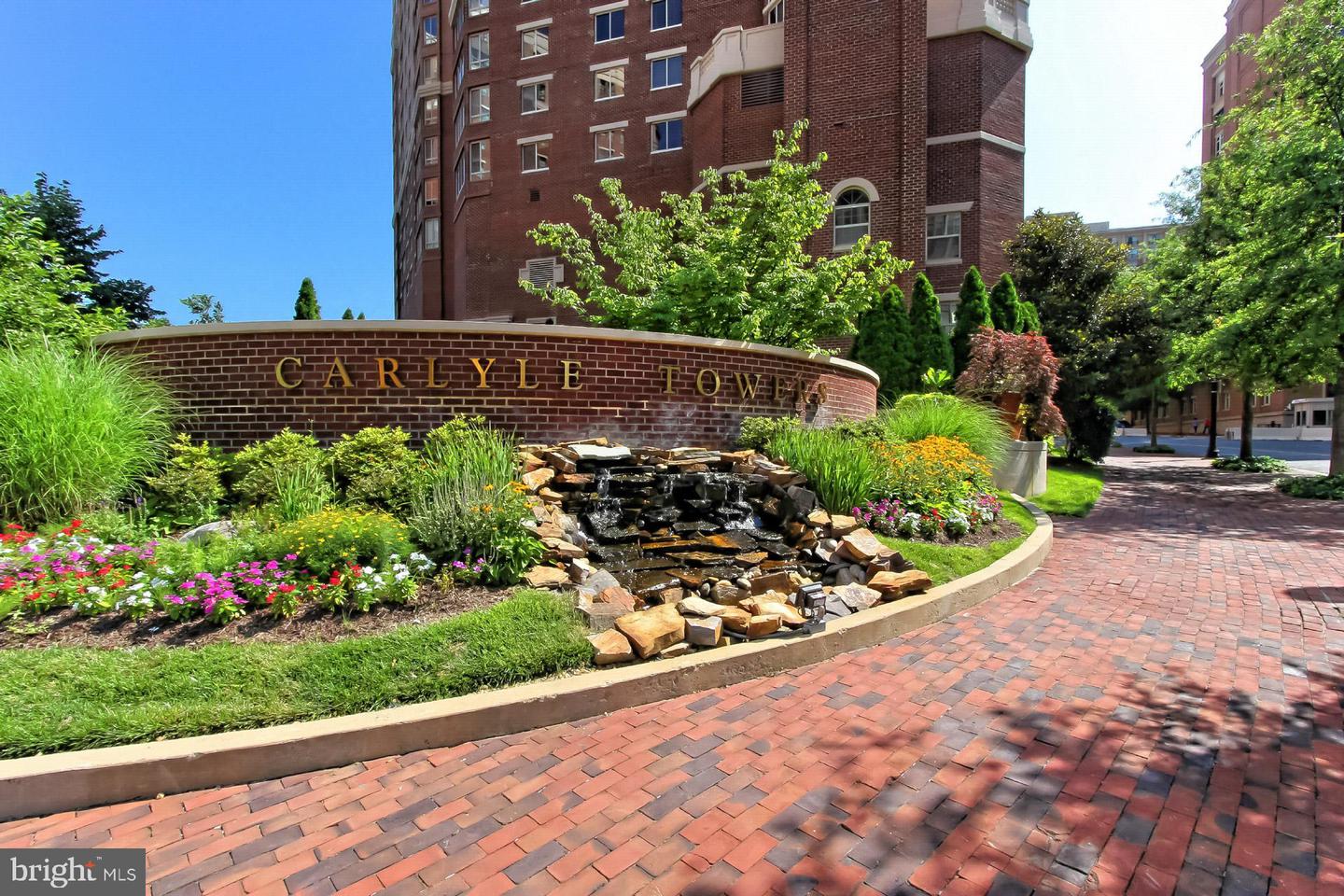 2181 Jamieson Ave #906