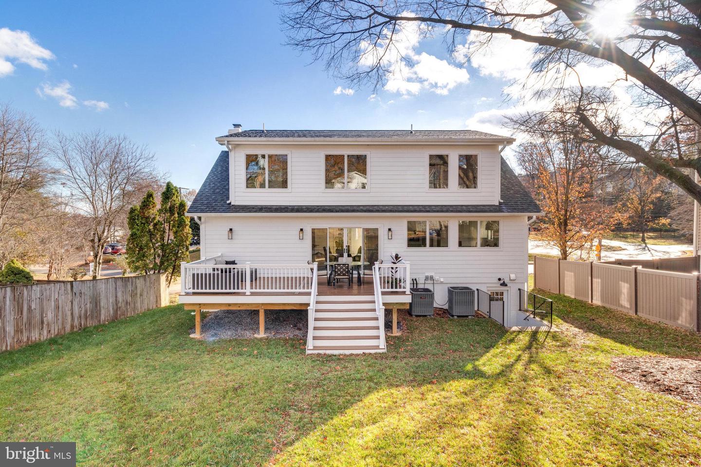 3602 Russell Rd