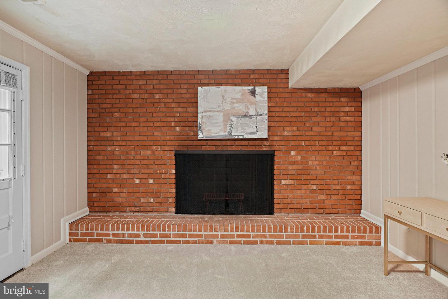 3908 Gresham Pl