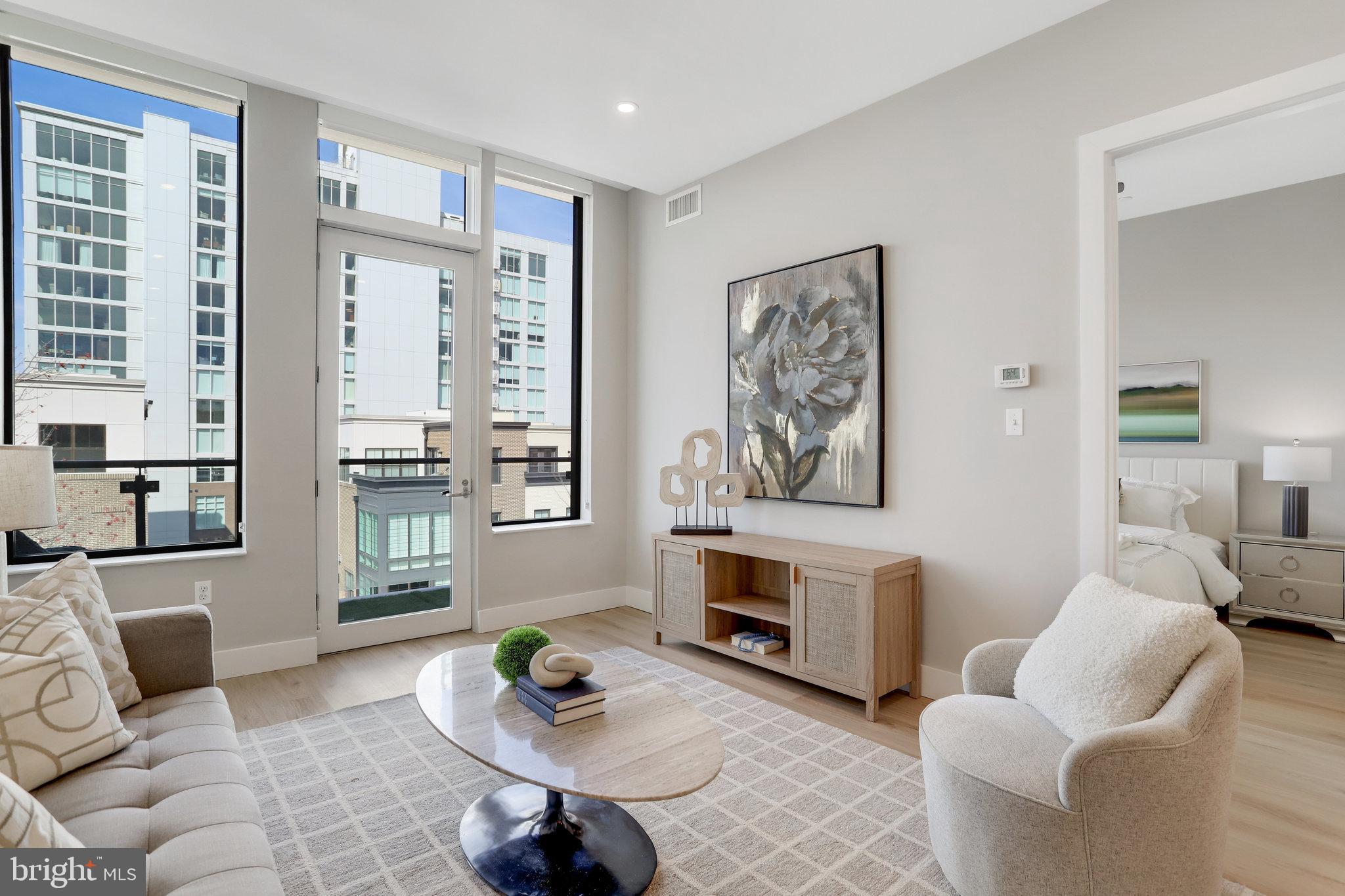 801 N Fairfax St #411