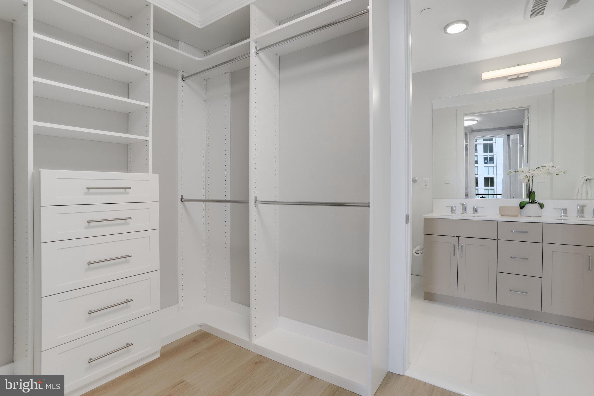 801 N Fairfax St #411