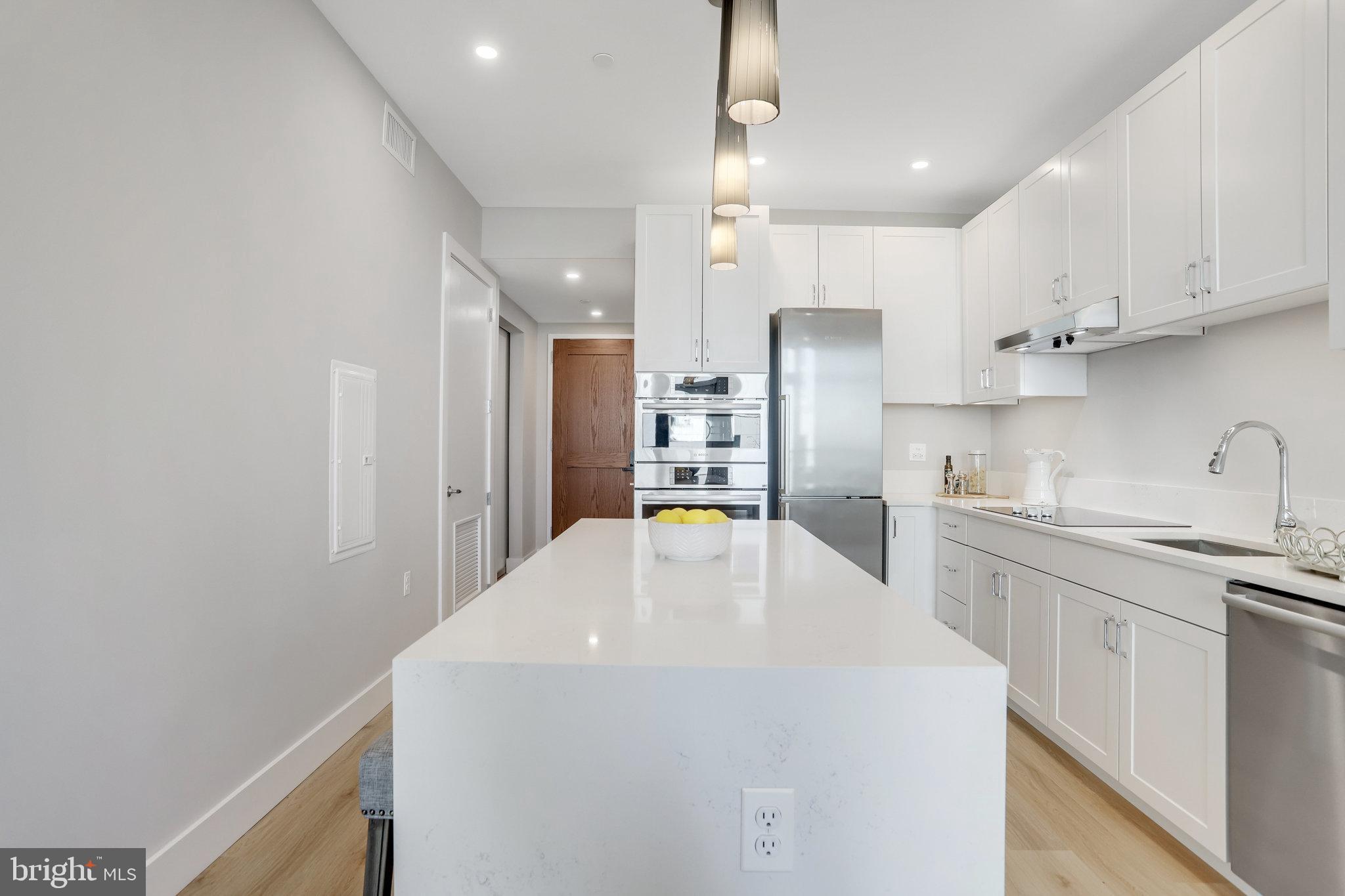 801 N Fairfax St #411