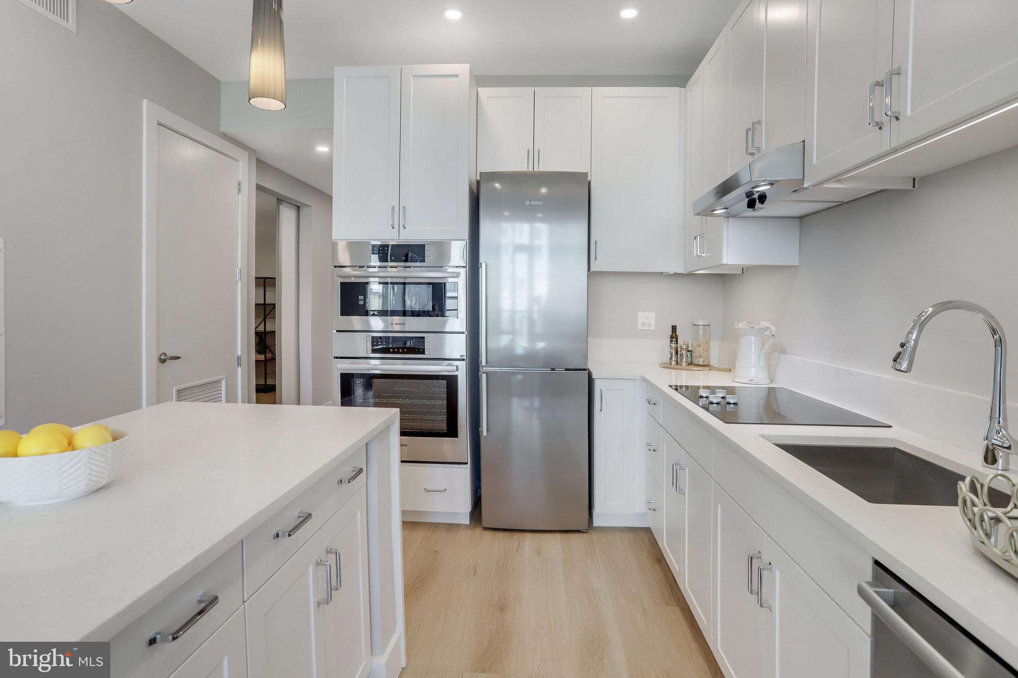 801 N Fairfax St #411