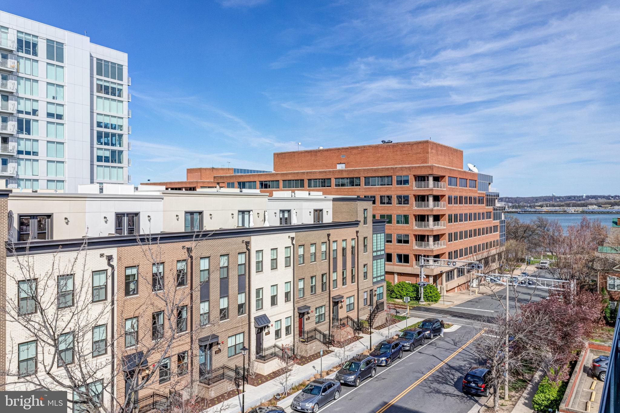 801 N Fairfax St #411