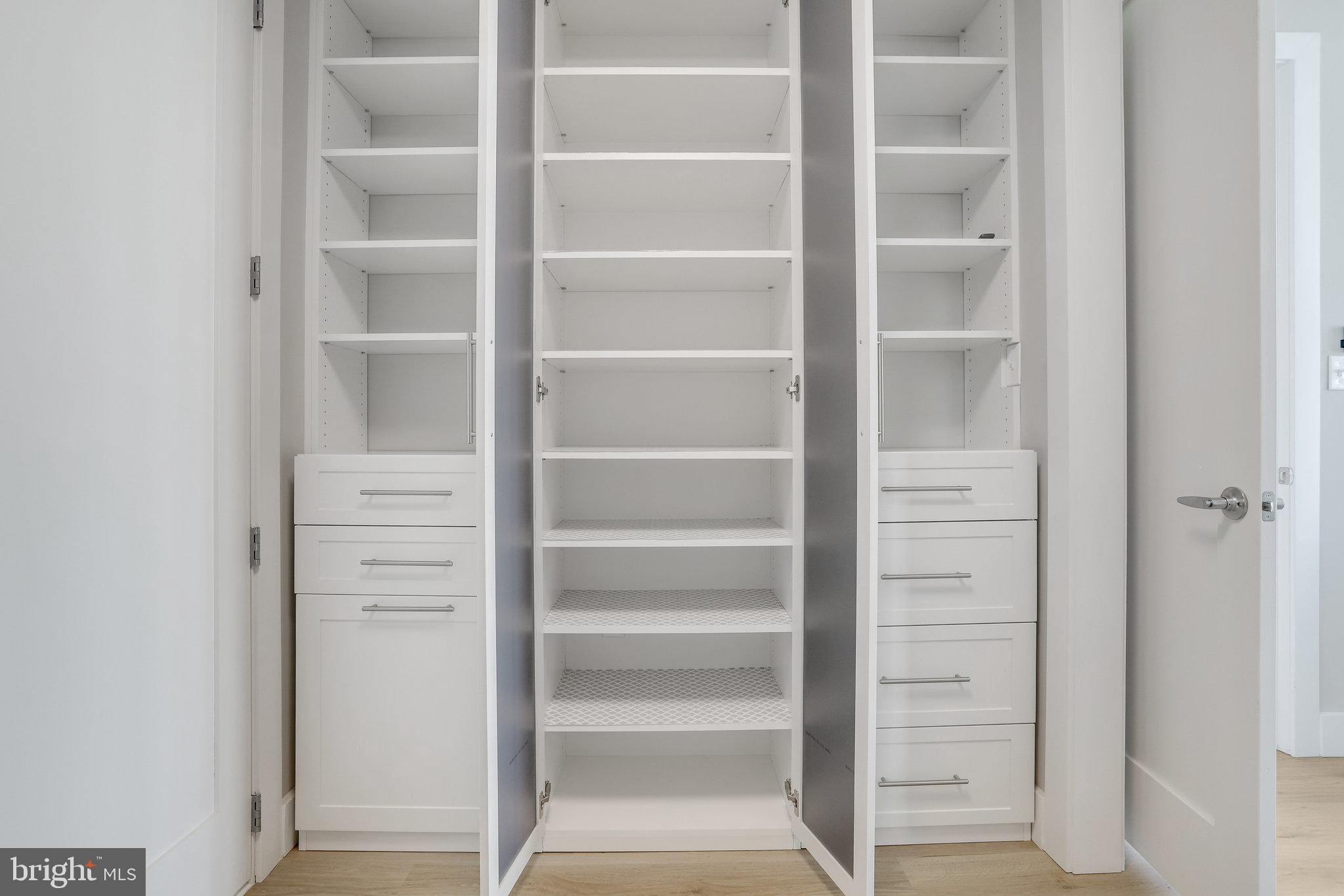 801 N Fairfax St #411