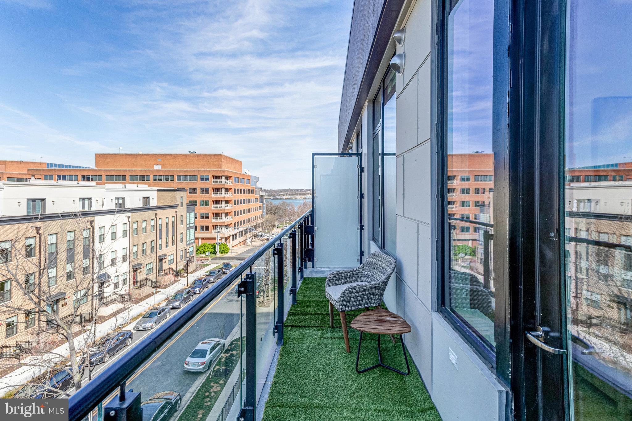 801 N Fairfax St #411