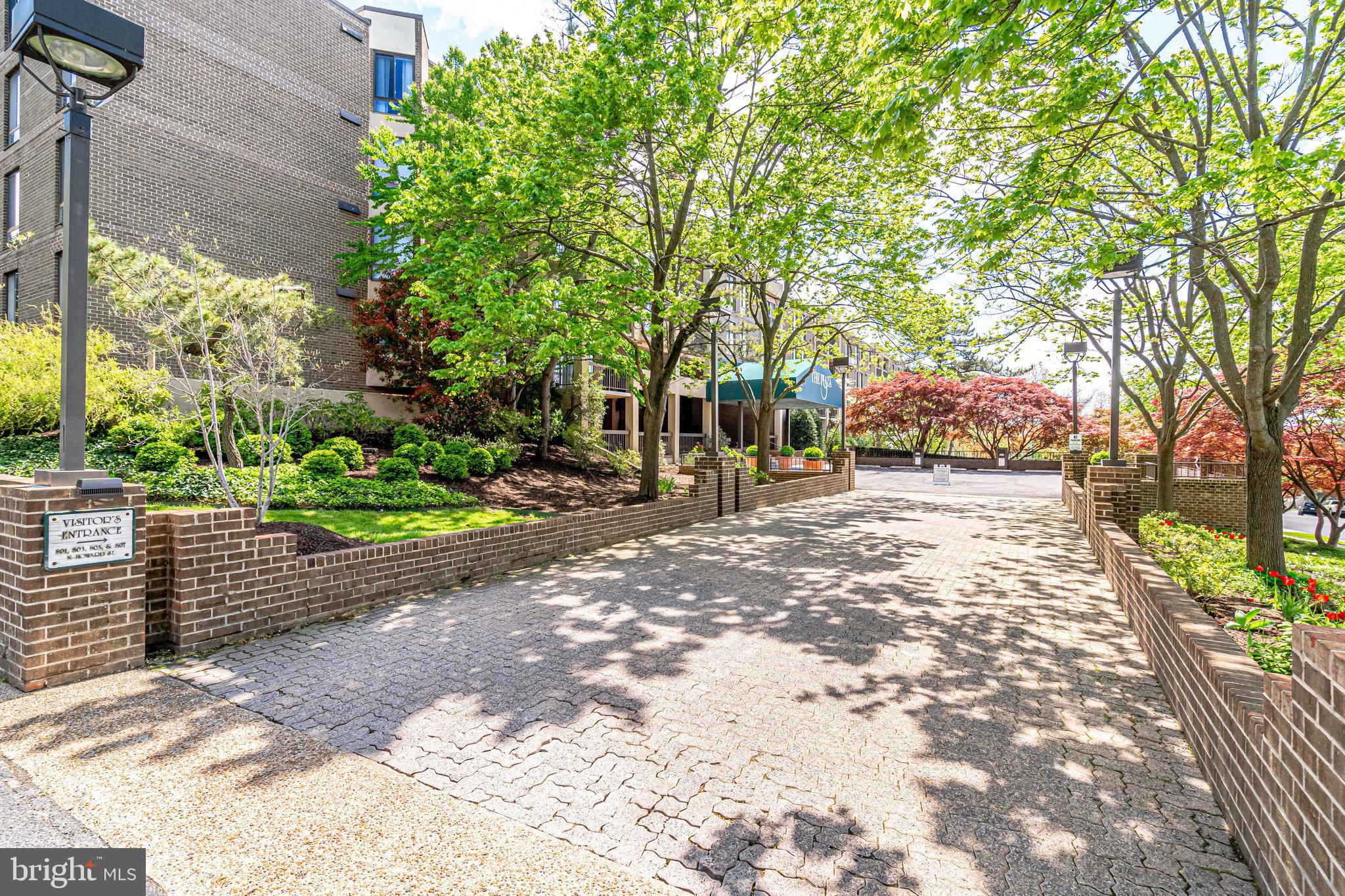 807 N Howard St #412